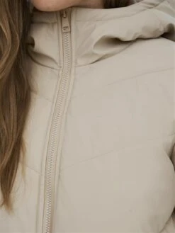 JACQUELINE DE YONG JDY Ulrikka Water Rep Puffa Jas Dames 14 JACQUELINE DE YONG JDY Ulrikka Water Rep Puffa Jas Dames -Kampeerhal Roden 15217556 simply taupe melange 4