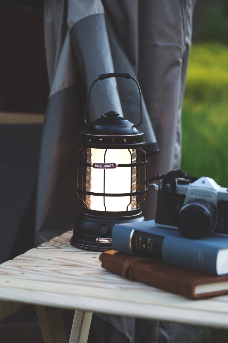 Barebones Forest Lantern Bronze 1-325 Lumen Usb 6 Barebones Forest Lantern Bronze 1-325 Lumen Usb - Afbeelding 4