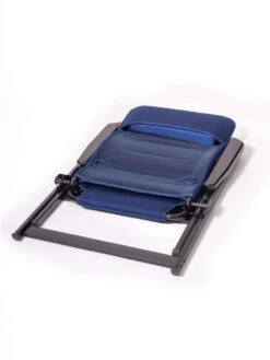 Happy Rhino Stoel Algarve Xl- Blauw -Kampeerhal Roden Happy Rhino Standenstoel Algarve XL Blauw ingeklapt