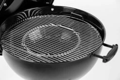 Weber Master-Touch Gbs E-5750 Black 17 Weber Master-Touch Gbs E-5750 Black -Kampeerhal Roden MASTER TOUCH GBS E 5750 BLK EU 5