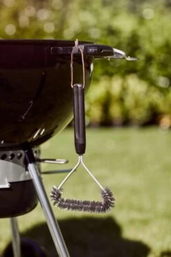 Weber Master-Touch Gbs E-5750 Black 15 Weber Master-Touch Gbs E-5750 Black -Kampeerhal Roden MASTER TOUCH GBS E 5750 BLK EU XI