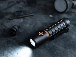 Nebo Zaklamp Torchy 2K USB-C -Kampeerhal Roden Nebo Zaklamp Torchy 2K USB C 4 min