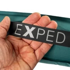 Exped Megamat Duo LW+ Cypress -Kampeerhal Roden exped megamat duo lw cypress handvat