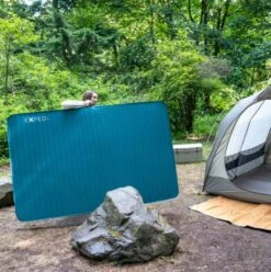 Exped Megamat Duo LW+ Cypress -Kampeerhal Roden exped megamat duo lw cypress in gebruik