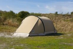 Karsten Novia -Kampeerhal Roden karsten novia 5