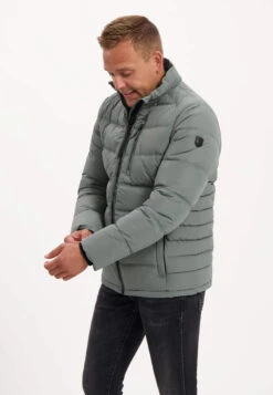Kjelvik Sjaak Padded Jas -Kampeerhal Roden sjaak grey topschuin